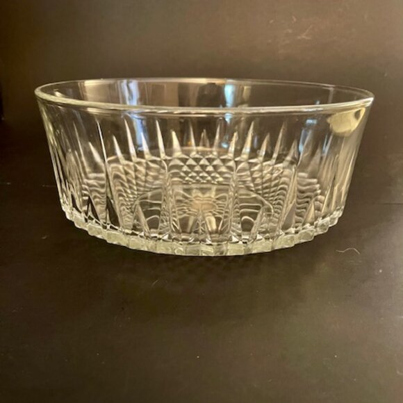 Arcoroc France Round Clear Starburst Glass Salad Bowl 9" Vintage - Picture 2 of 7